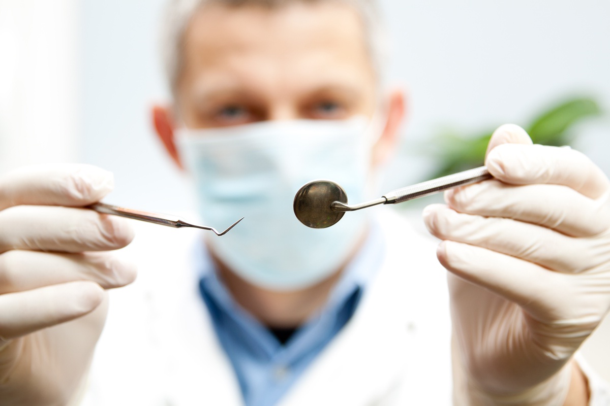 Top Dental Assistant Schools For The Education