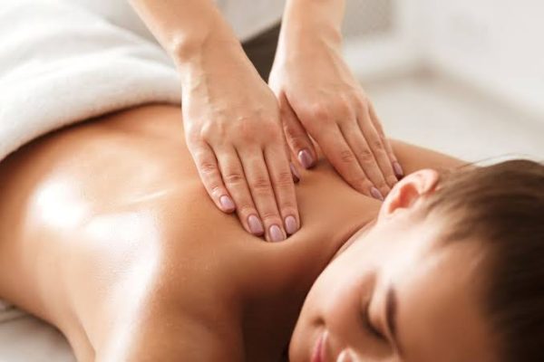 Massage London outcall delivering professional and discreet massage services for clients